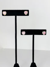Load image into Gallery viewer, ETERNITY CLUSTER &quot;GOLD HEART&quot; EARRINGS

