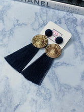 Load image into Gallery viewer, NOIR TASSEL EARRINGS
