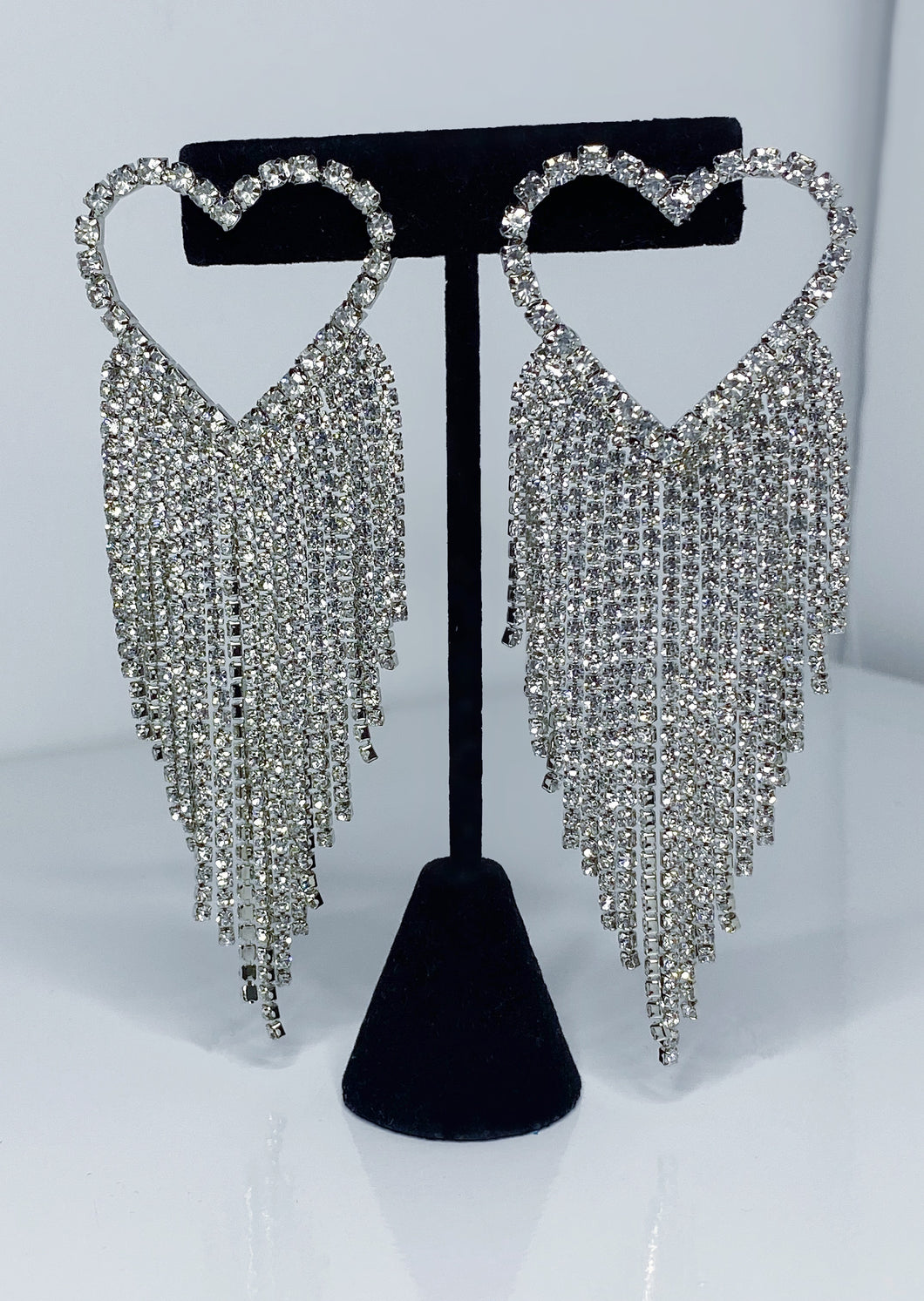 FALLING HEART “SILVER” CHANDELIER EARRINGS