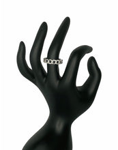 Load image into Gallery viewer, SNEAKY “SILVER” LINK RING
