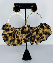 Load image into Gallery viewer, JunGal “LEOPARD PRINT ” DROP EARRINGS
